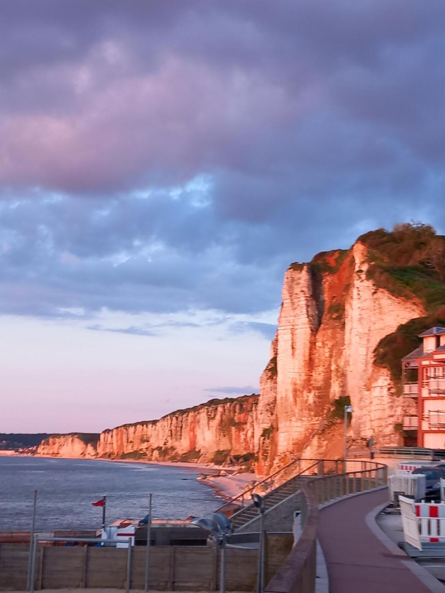 Maison De Vacances Clos Des Hogues Entre Etretat Et Fecamp Saint-Léonard Extérieur photo